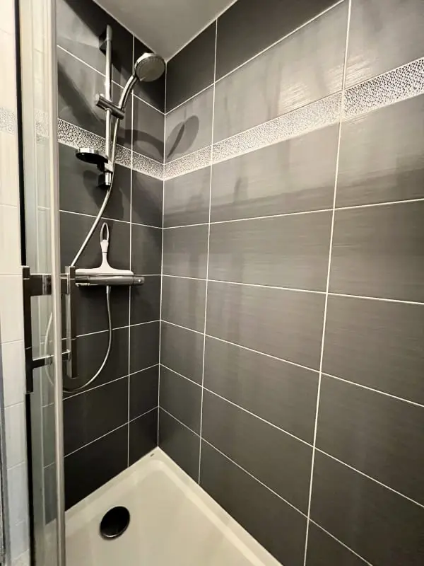 Beau 2 Pièces, Grande Terrasse, Près Centre &amp; Mer
