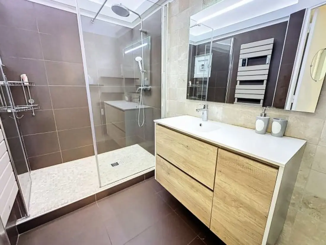 Résidence Beautiful 2 bedroom 2 mins from Croisette 337