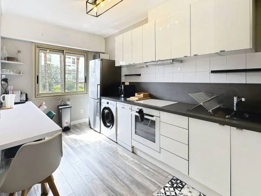 Résidence Beautiful 2 bedroom 2 mins from Croisette 337