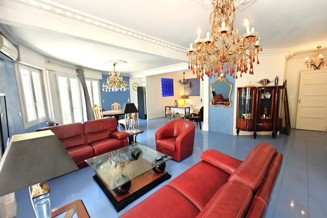 Résidence Cannes, à Seulement 70 Mètres De La Croisette Et Ses Plages, Loft Climatisé