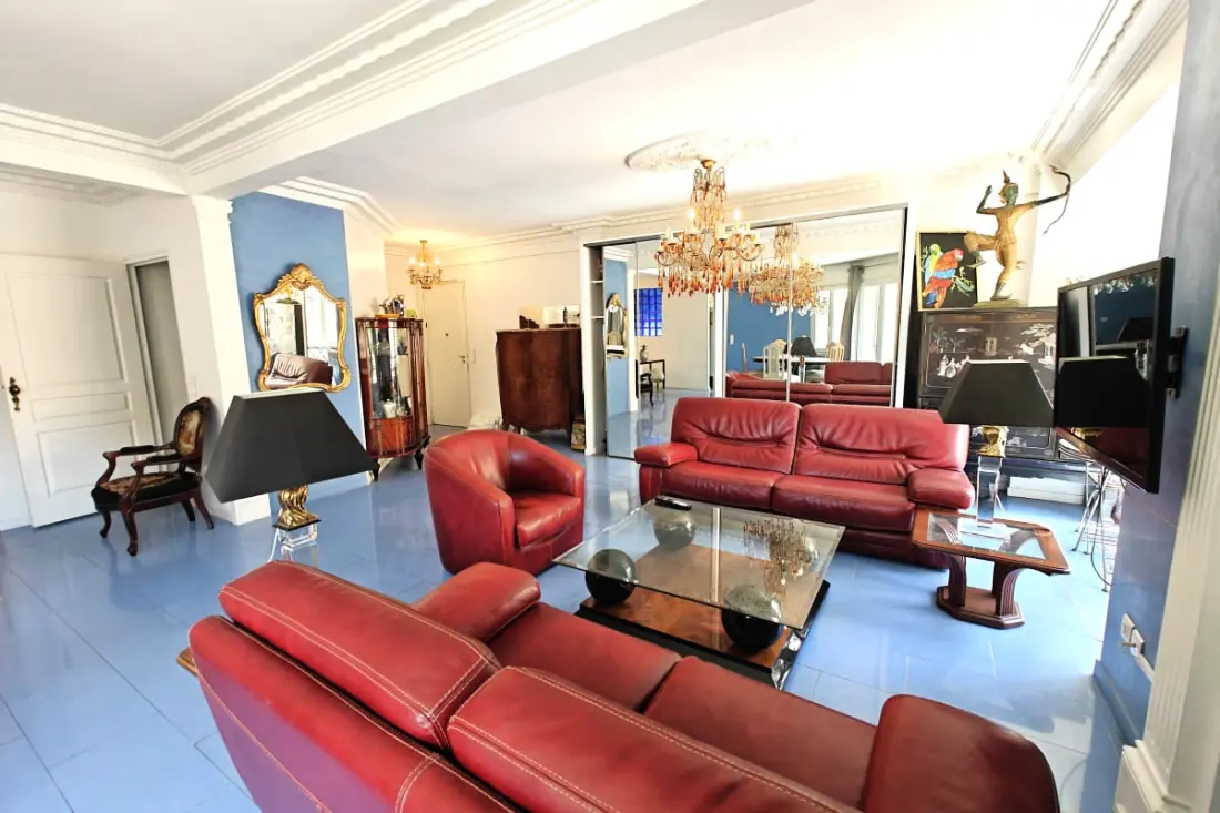 Résidence Cannes, à Seulement 70 Mètres De La Croisette Et Ses Plages, Loft Climatisé