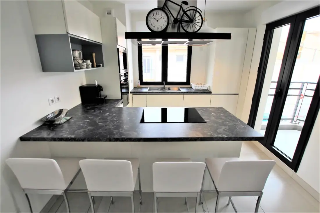 Résidence Cannes Centre Ville, Appartement Entièrement équipé Au Pied Du "suquet"