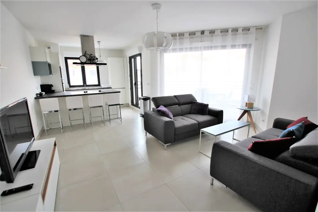 Résidence Cannes Centre Ville, Appartement Entièrement équipé Au Pied Du "suquet"