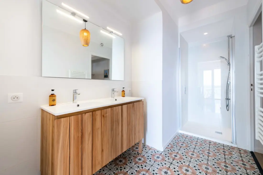 Résidence Cannes – Suquet Vue Mer &amp; Accès Plage