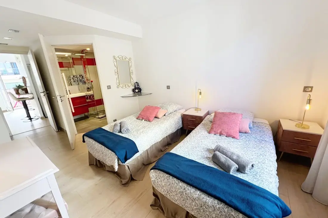 Cannes Près Centre - 3 Pcs Mezzanine Balcons Charme Absolu Olam Properties