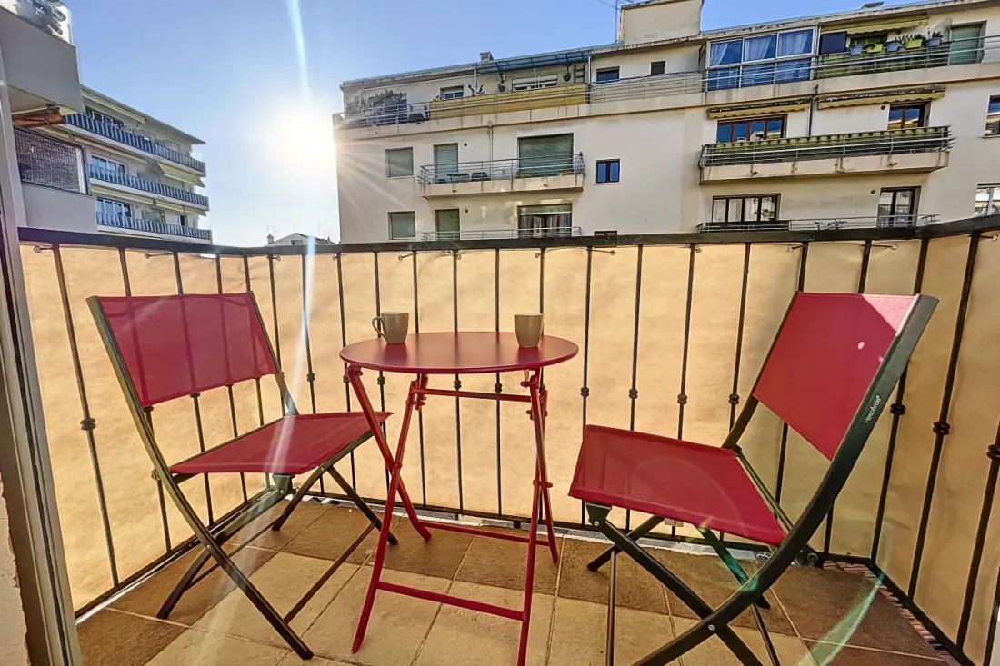 Cannes Près Centre - 3 Pcs Mezzanine Balcons Charme Absolu Olam Properties