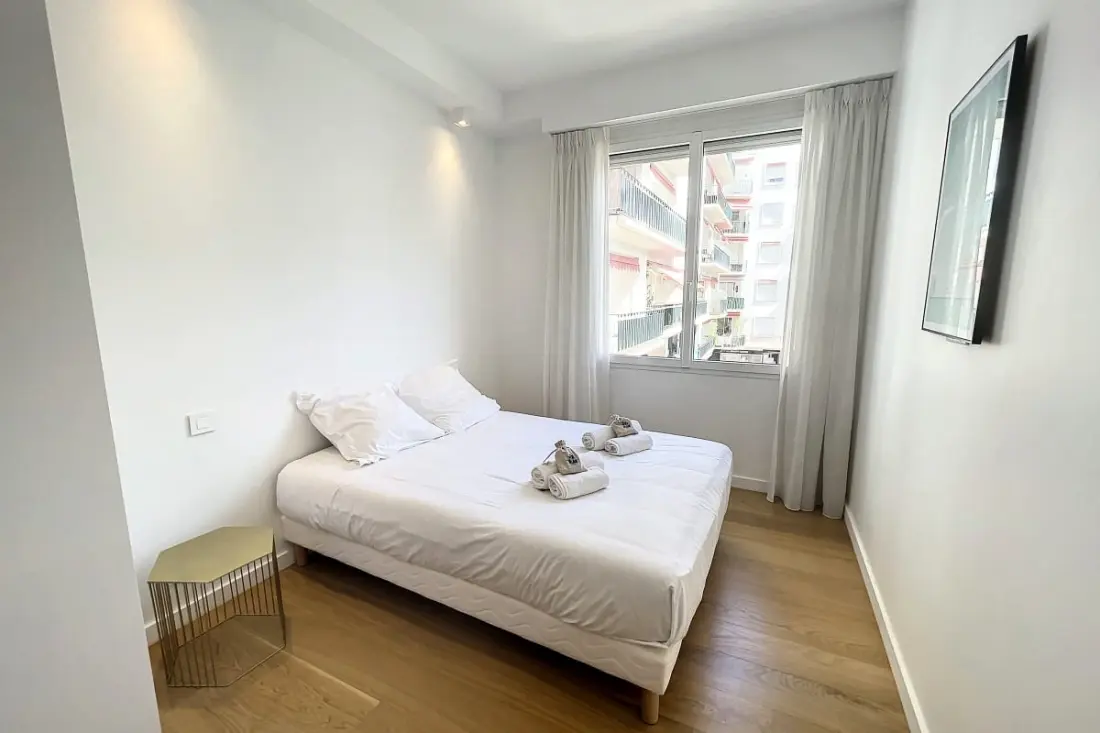 Armenonville 3 Pcs Premium Balcon Parking Croisette 2 Mns Olam Properties