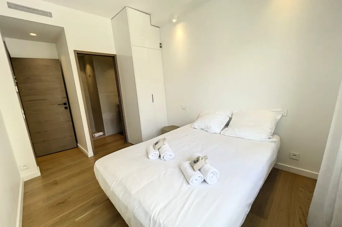 Armenonville 3 Pcs Premium Balcon Parking Croisette 2 Mns Olam Properties