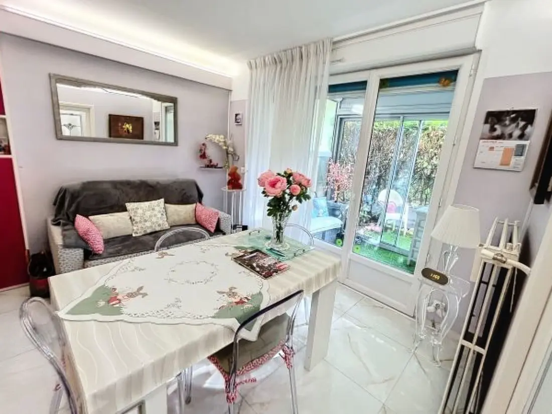 Résidence Cosy 1 bedroom Republique 236