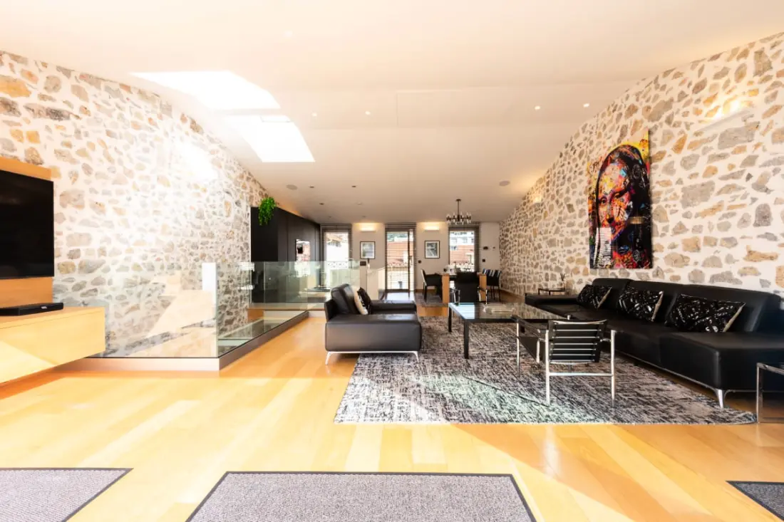 Résidence Duplex 145m² Terrasse Et Ascenseur Privé