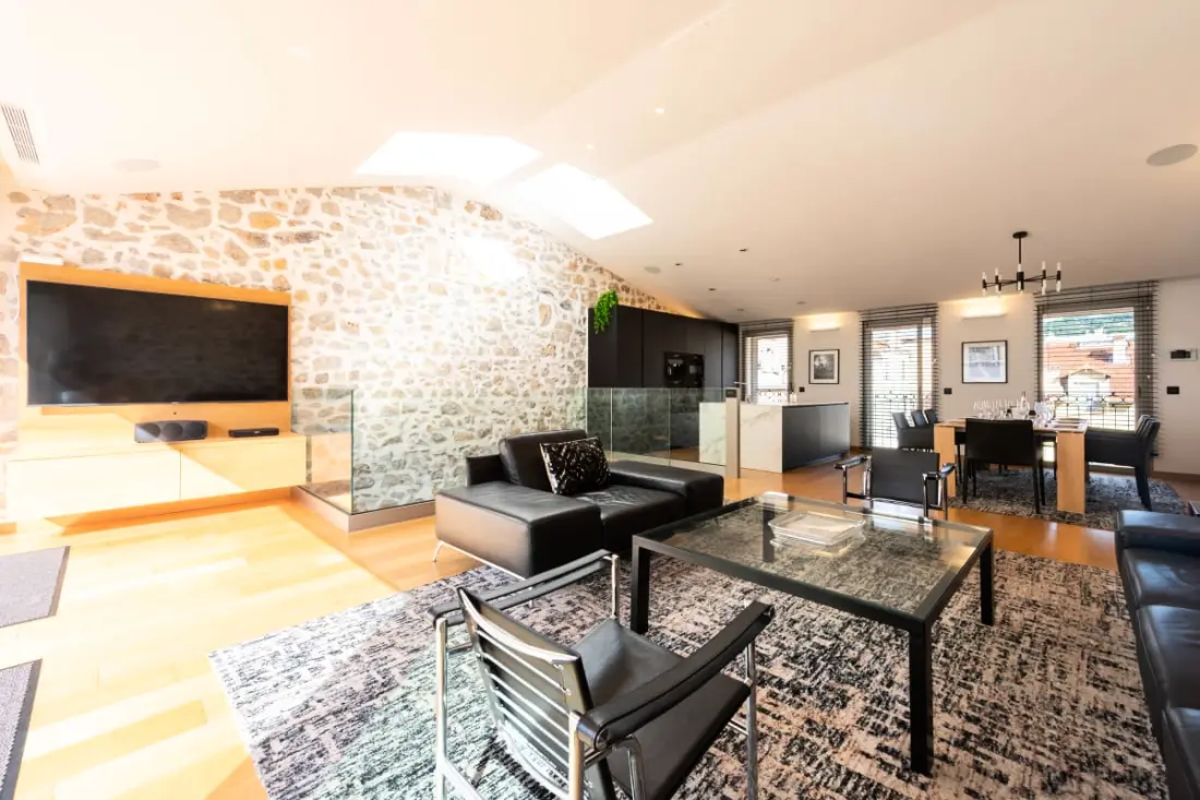 Résidence Duplex 145m² Terrasse Et Ascenseur Privé