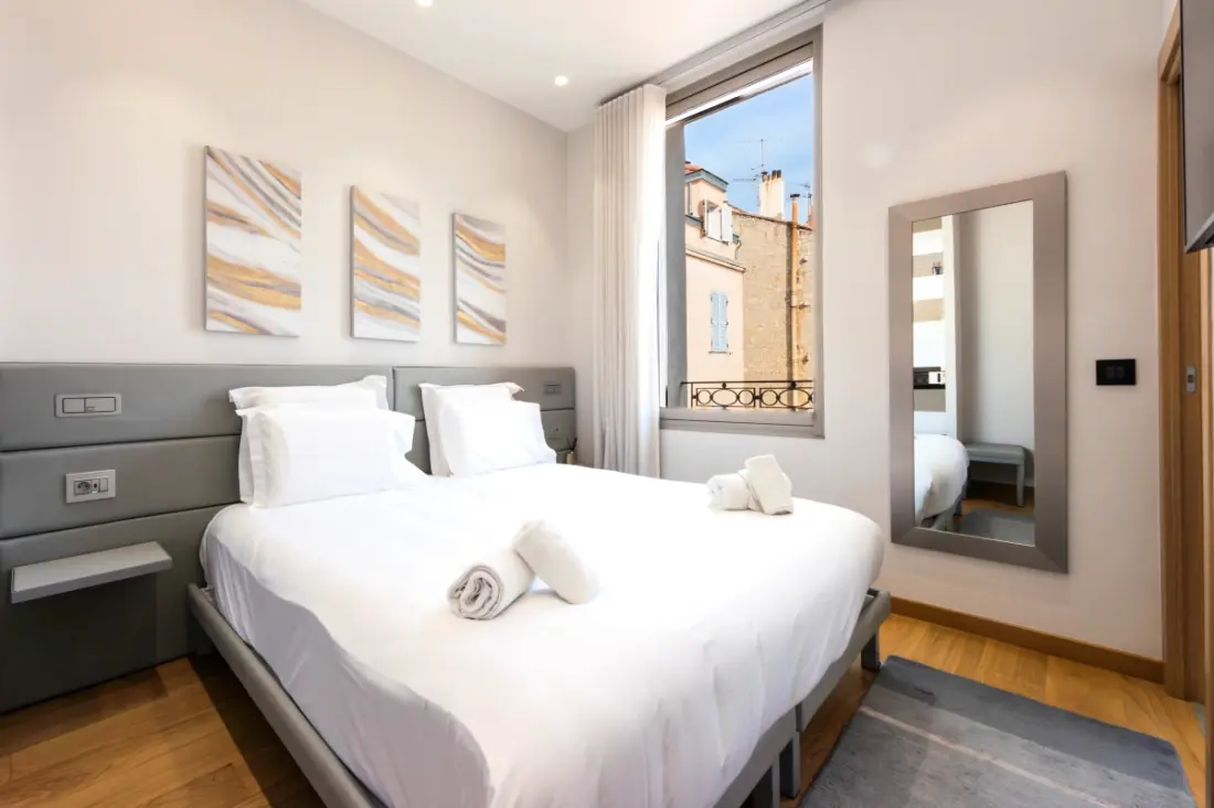 Résidence Duplex 145m² Terrasse Et Ascenseur Privé