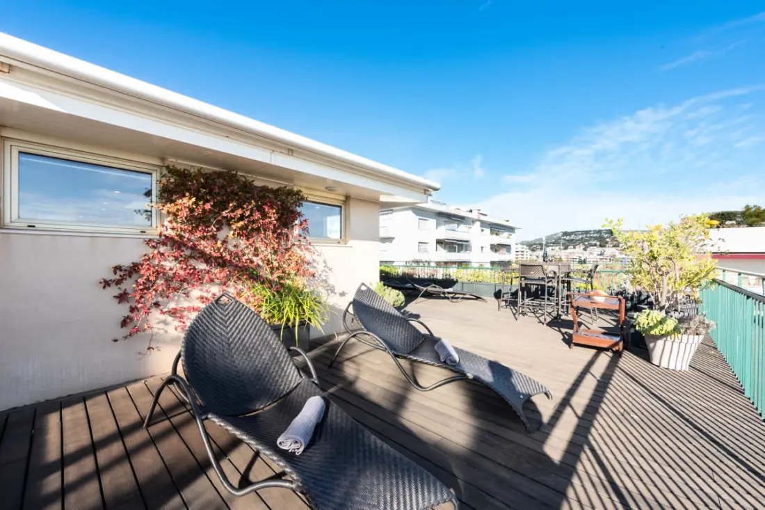 Résidence Duplex Avec Rooftop Vue Mer – Palm Beach