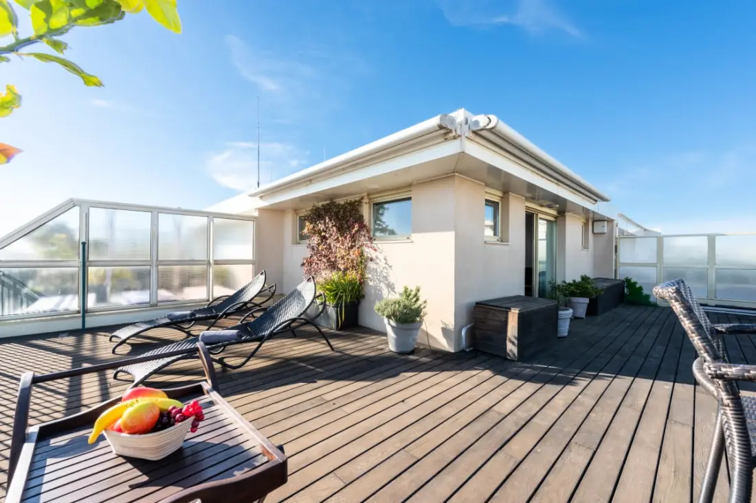 Résidence Duplex Avec Rooftop Vue Mer – Palm Beach
