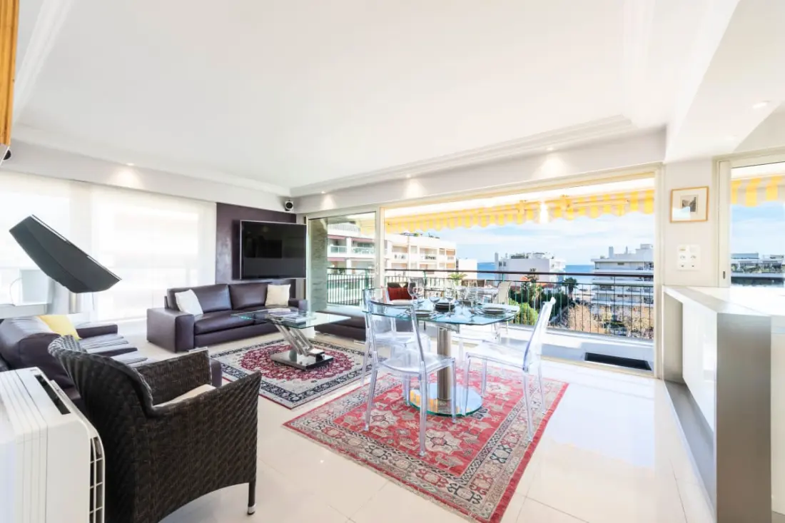 Résidence Duplex Avec Rooftop Vue Mer – Palm Beach