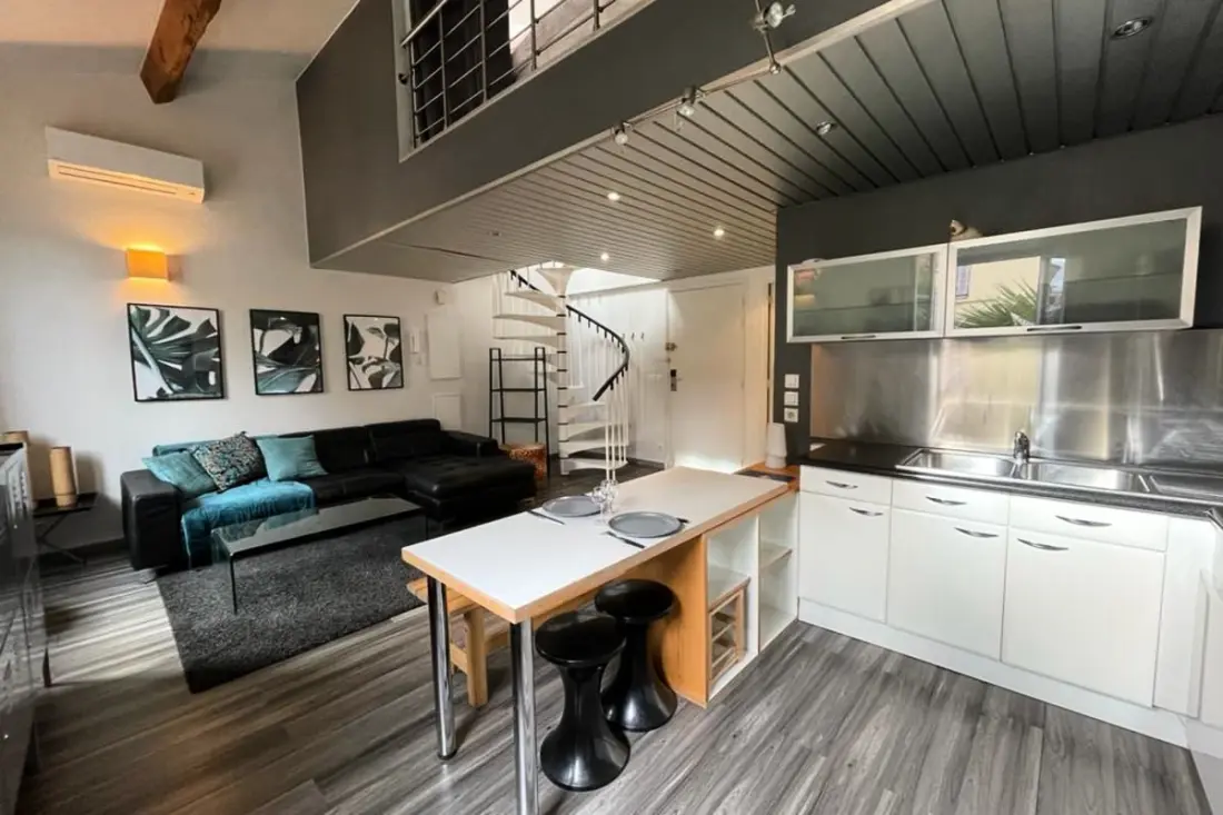 Résidence Riouffe Duplex T3 Climatisé Dans Le Coeur De Cannes