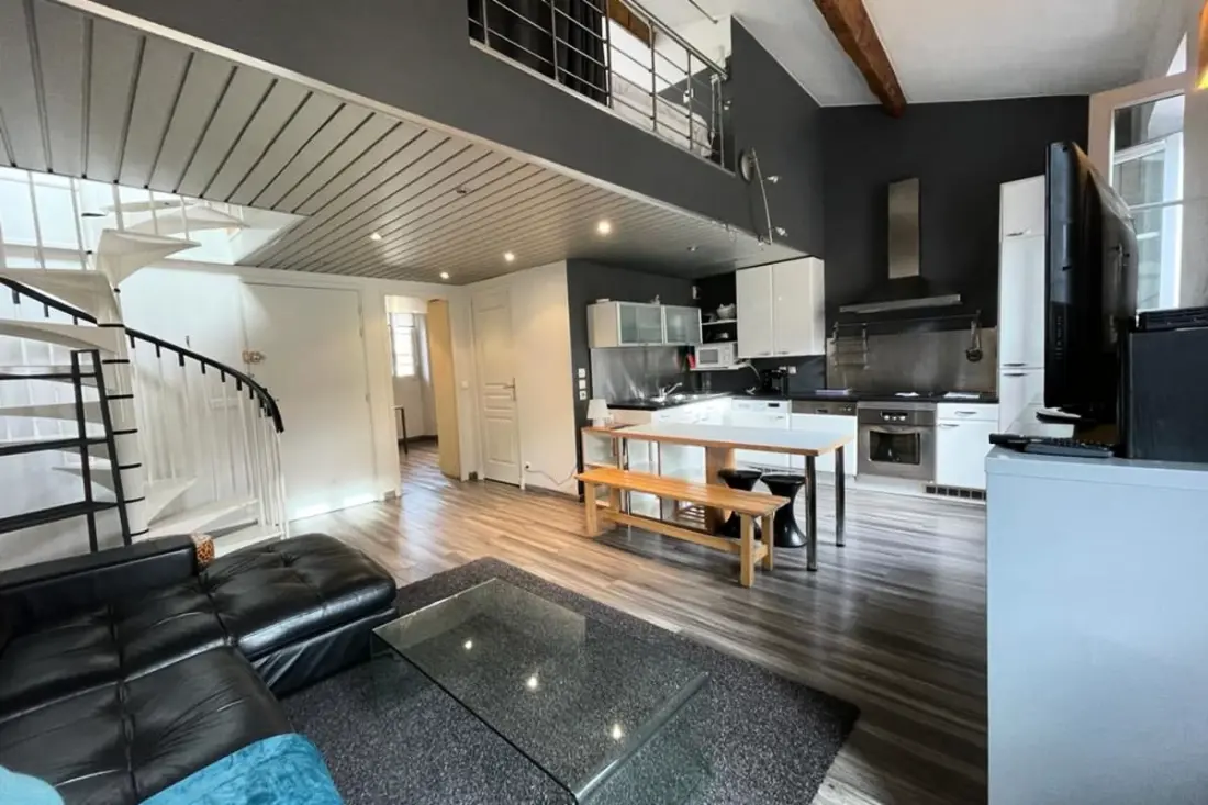 Résidence Riouffe Duplex T3 Climatisé Dans Le Coeur De Cannes