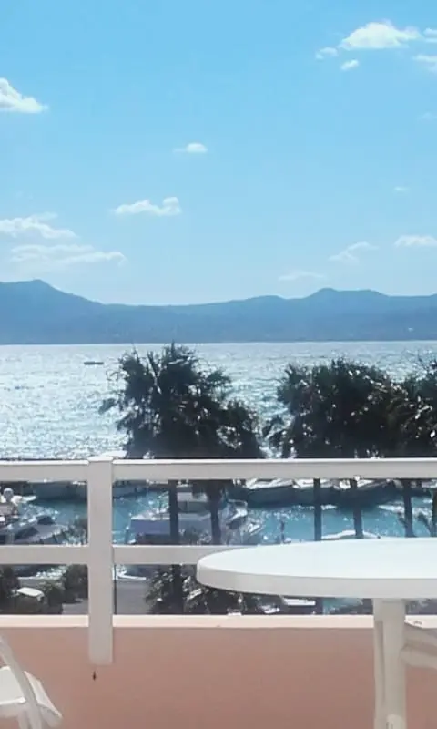 Exceptionnel Appartement Sur Le Port Canto