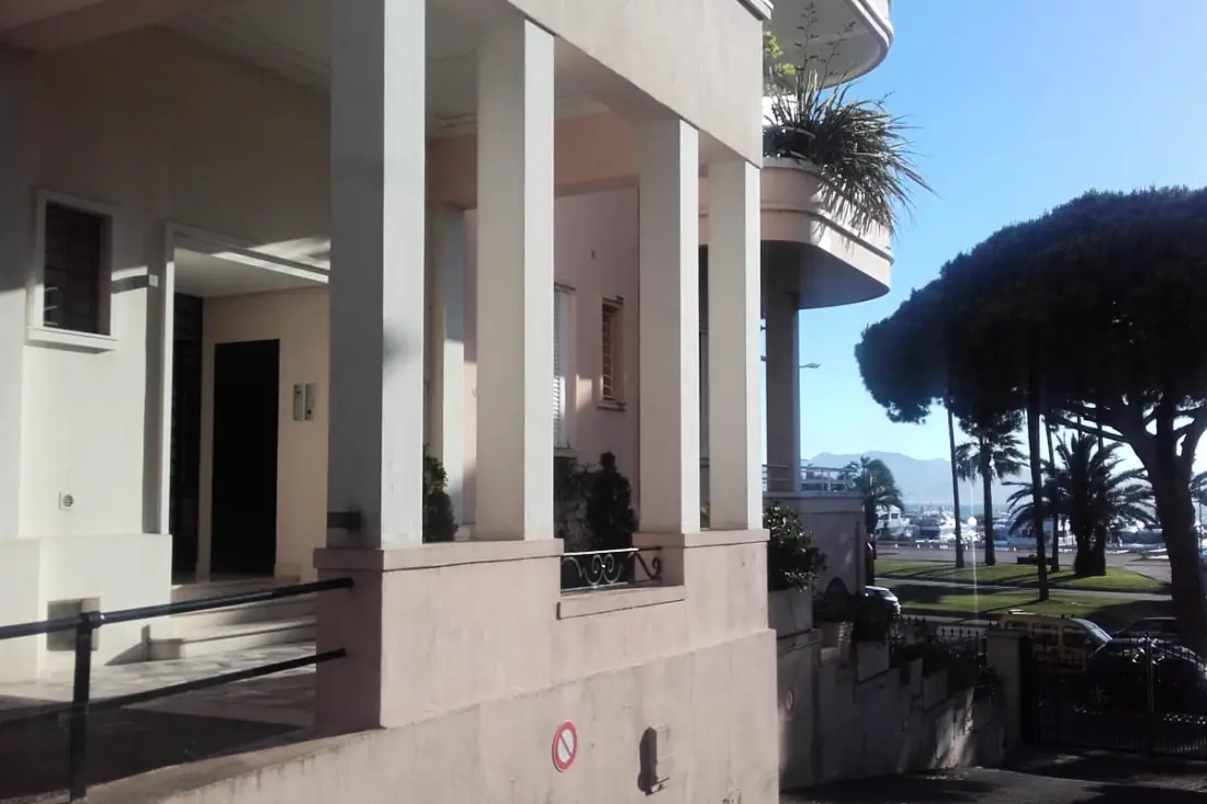 Exceptionnel Appartement Sur Le Port Canto