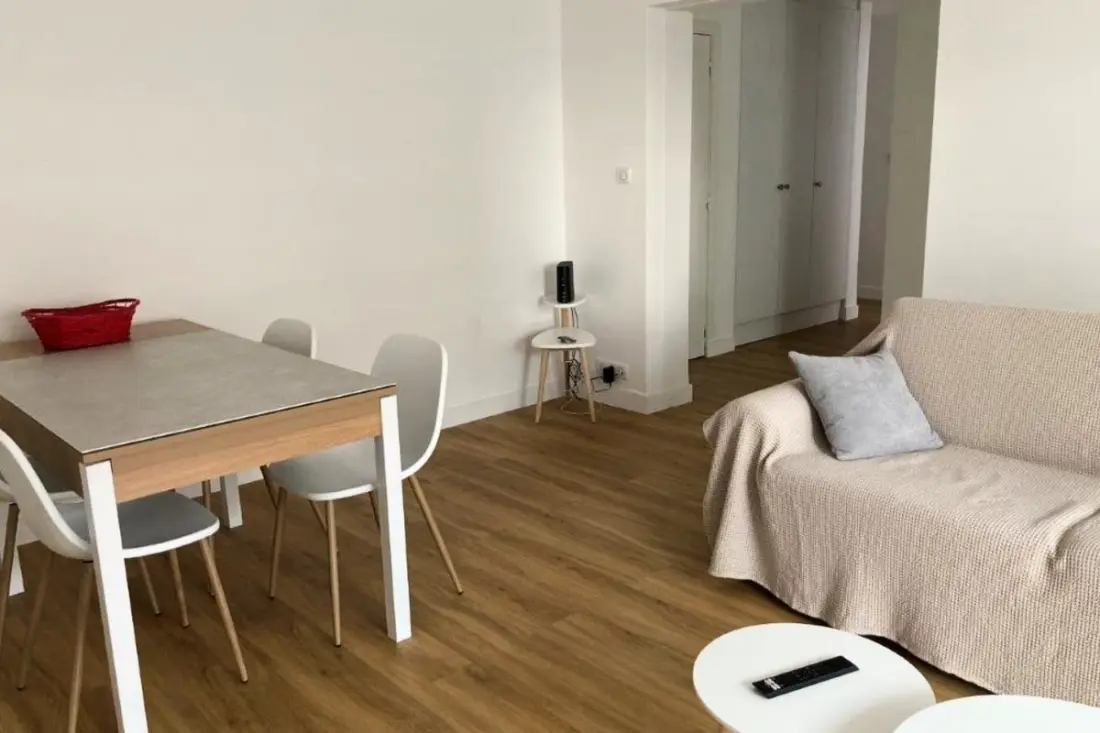 Joli Cocon Familial De 65 M² Proche De La Mer