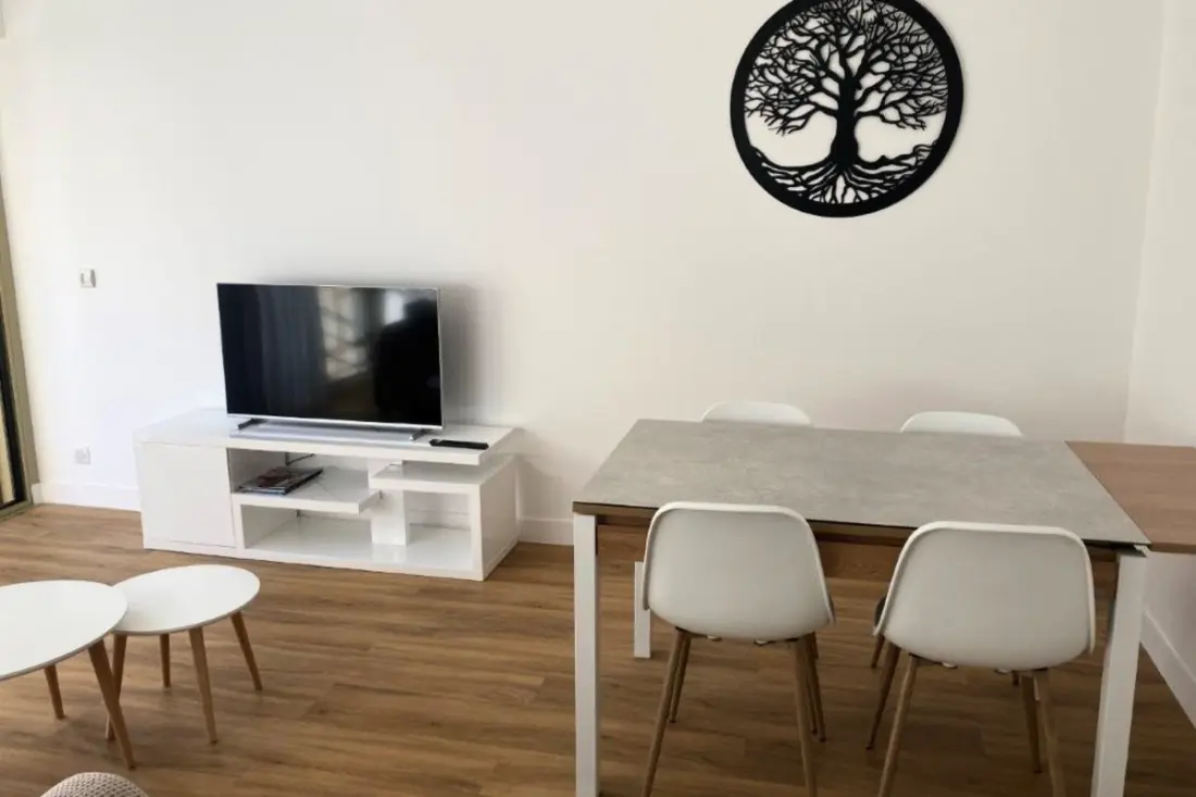 Joli Cocon Familial De 65 M² Proche De La Mer