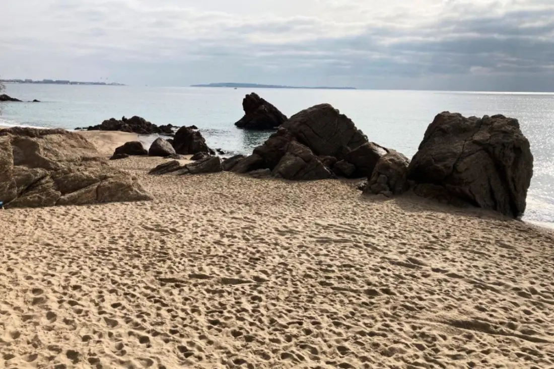 Joli Cocon Familial De 65 M² Proche De La Mer