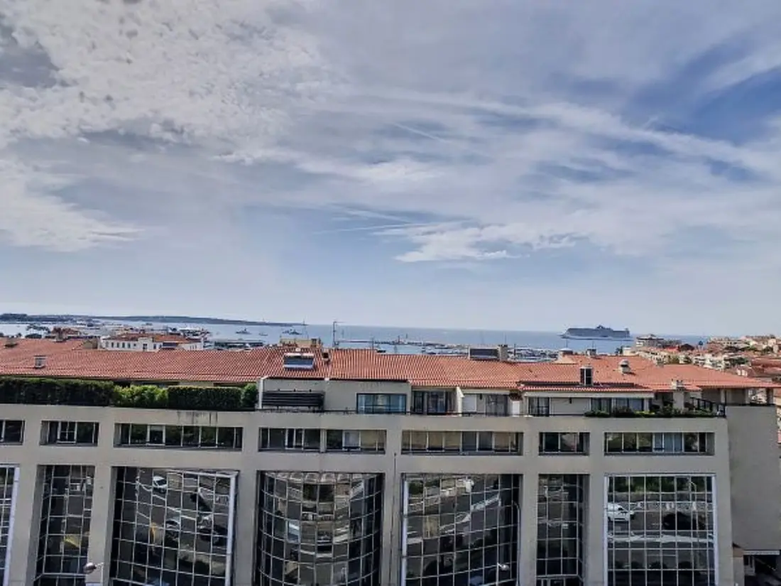 Résidence Lovely, modern studio with sea view 117