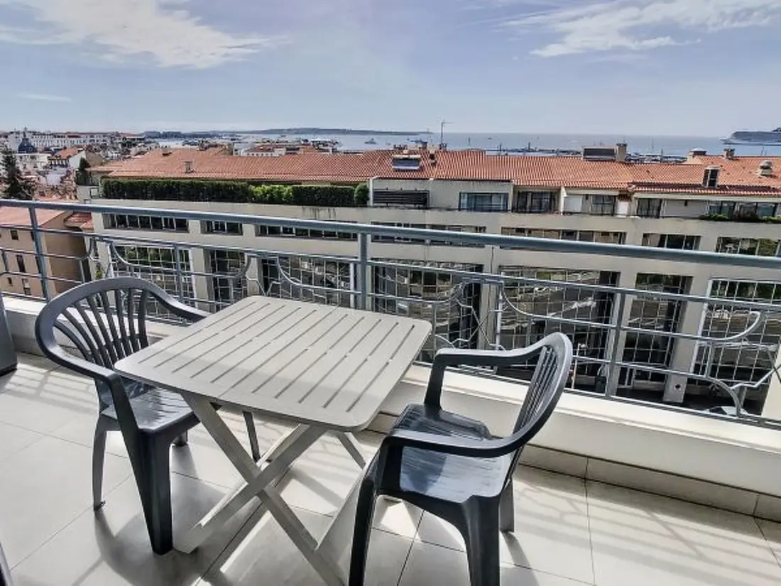 Résidence Lovely, modern studio with sea view 117