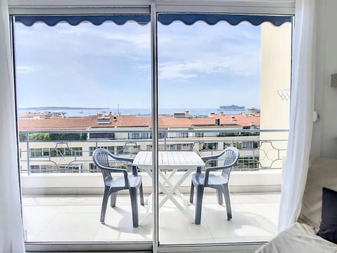 Résidence Lovely, modern studio with sea view 117