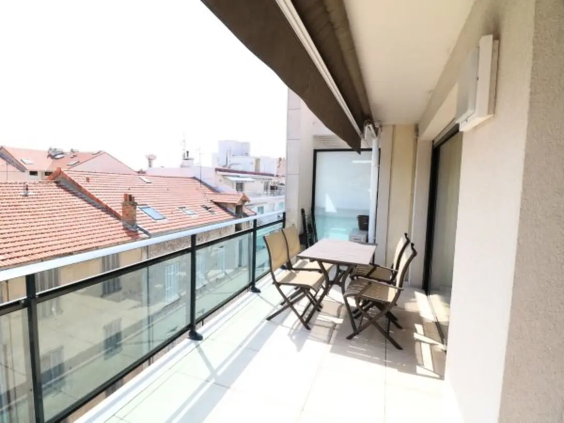 Résidence Modern 3 bedroom Lecerf 5 to  the Croisette 411