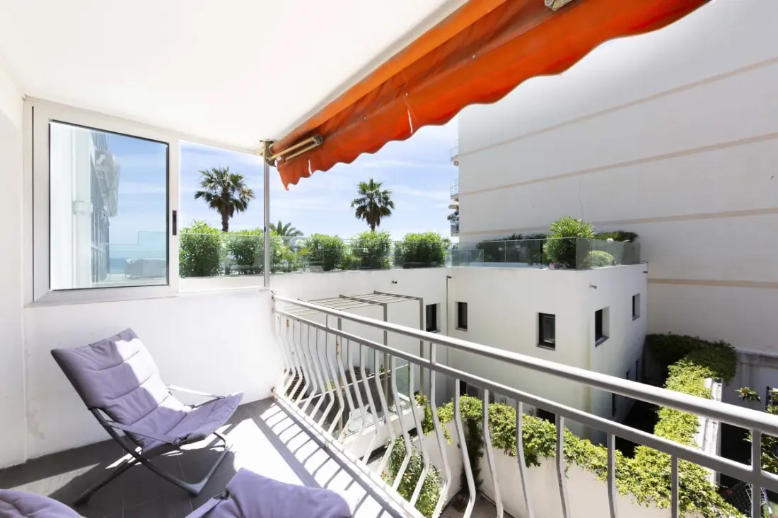Résidence Moderne Appartement 2 Chambres/1 Salle De Bain, Terrasse Calme/aperçu Mer