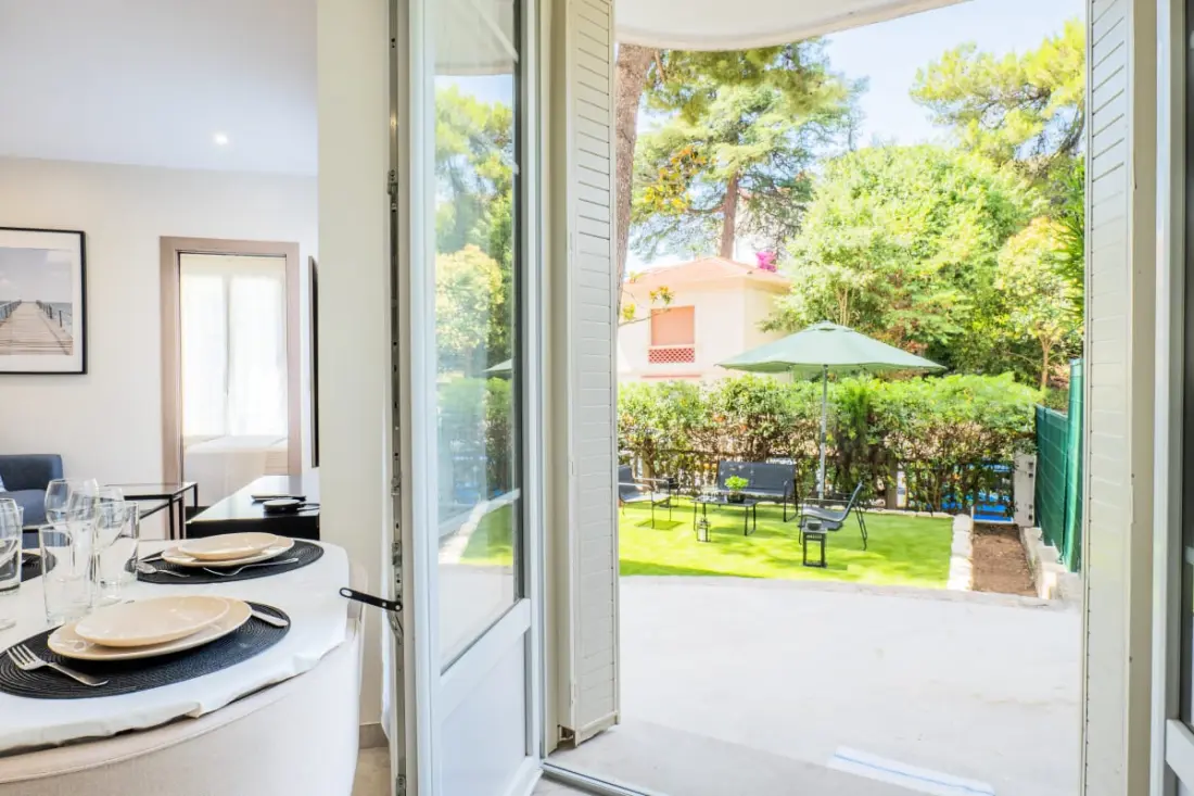Résidence Rare ! Rez-de-jardin 10 Minutes à Pied Du Centre