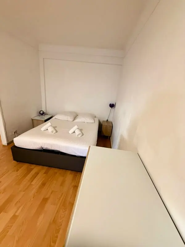 Résidence Studio Climatisé En Plein Centre Ville De Cannes à 2 Pas De Rue D'antibes