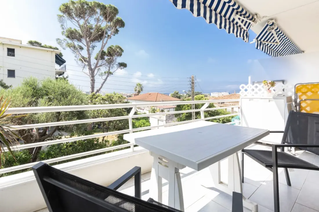 Résidence Florida Studio De 35m² Aperçu Mer Proche De La Croisette