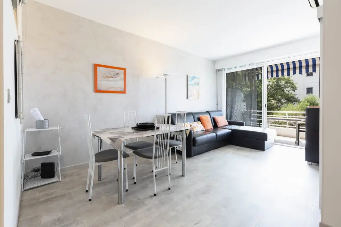 Résidence Florida Studio De 35m² Aperçu Mer Proche De La Croisette