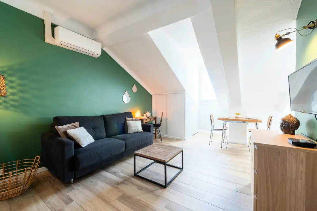 Résidence Studio Dernier étage – Centre Cannes