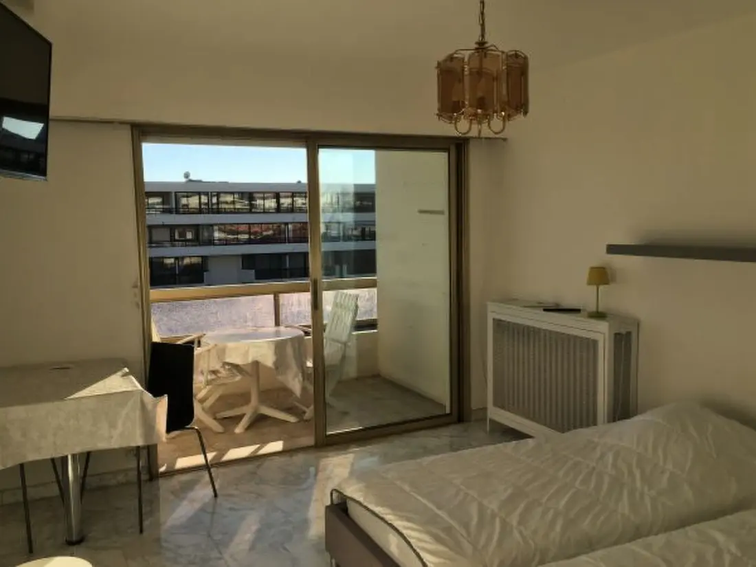 Résidence Studio with balcony Palais Royal 103