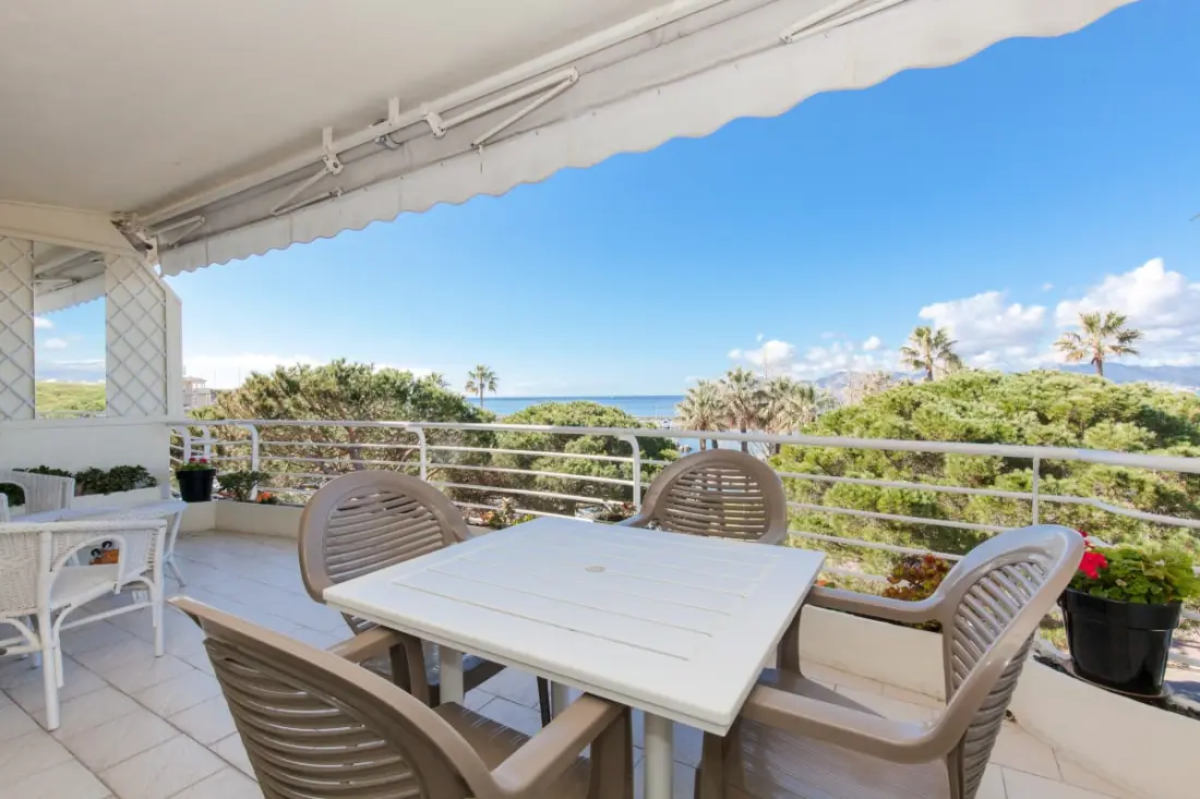 Résidence Vue Mer, Cannes Croisette, Au Pied Des Plages