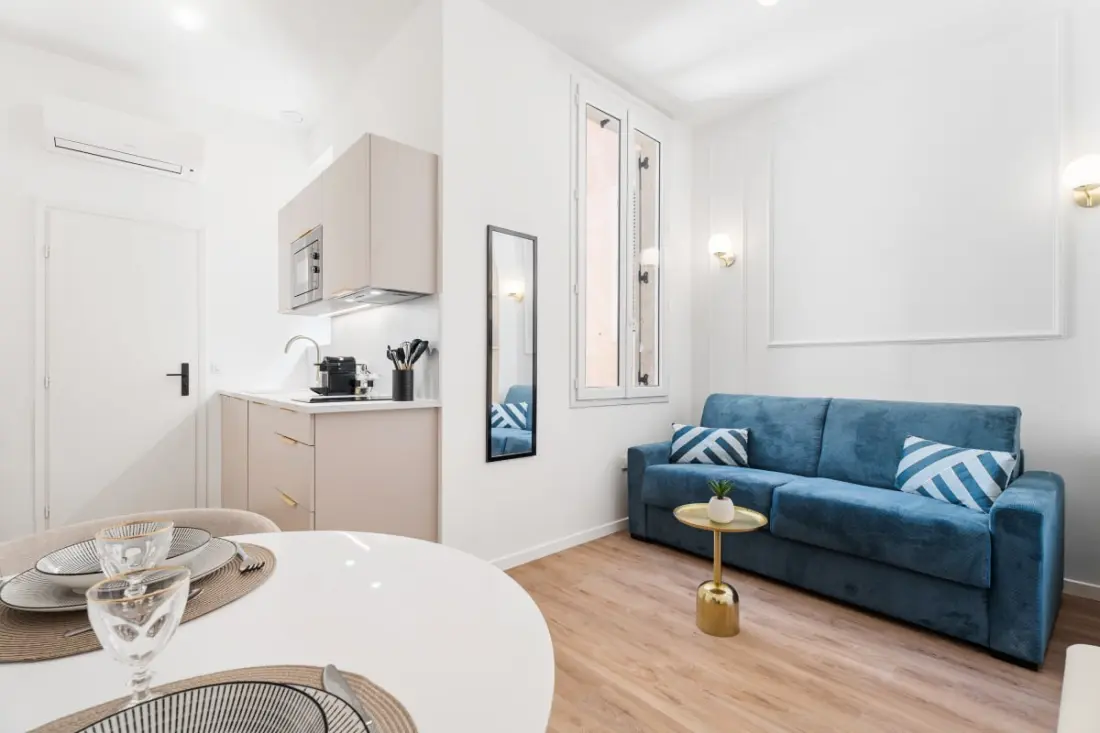 Studio Bella -