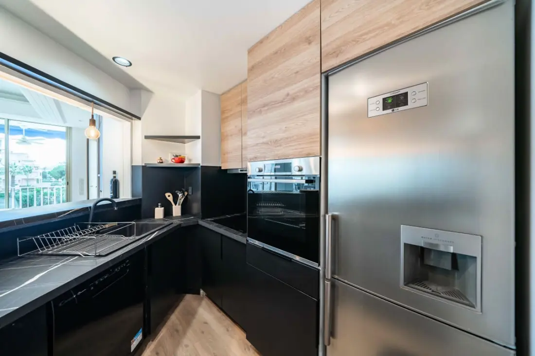 Wonderful 4 Bedroom Apartment In La Croisette