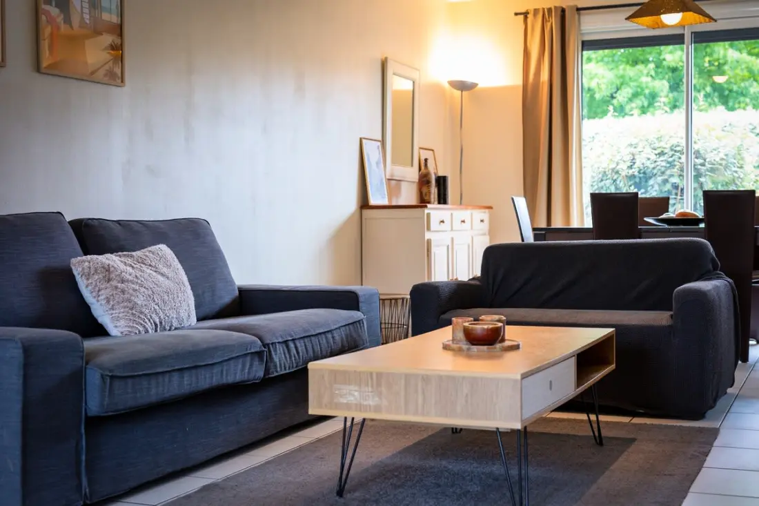 L'olivier, Charmante Maison Avec Parking Et Jardin