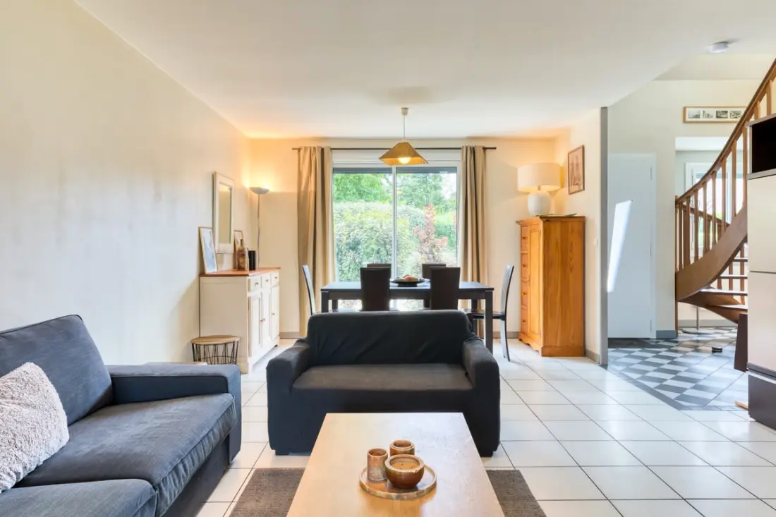 L'olivier, Charmante Maison Avec Parking Et Jardin