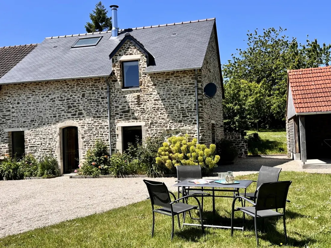 Maison de Vacances Canville-la-Rocque 3