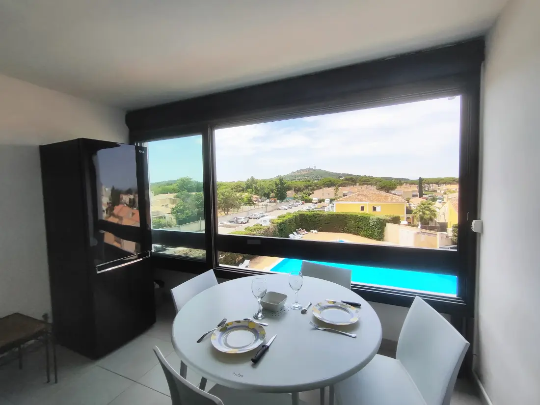 PORT VENUS RESIDENCE