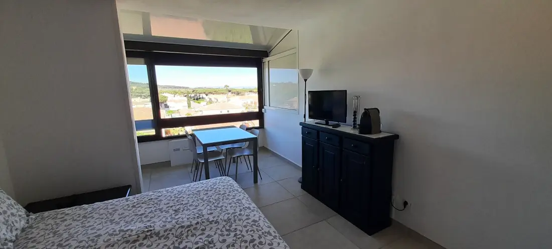 PORT VENUS RESIDENCE
