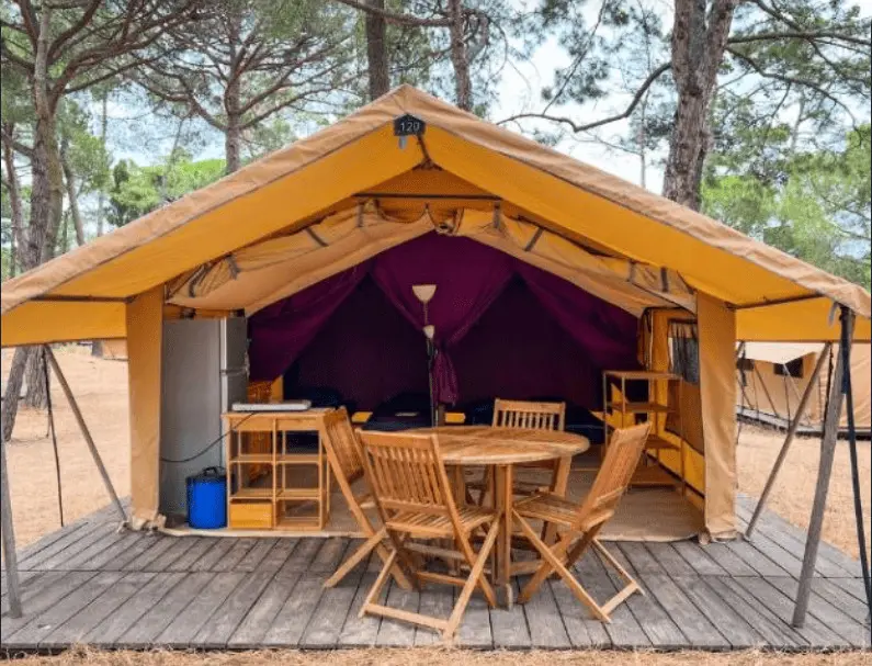 Camping La Tamarissière4 étoiles★★★★