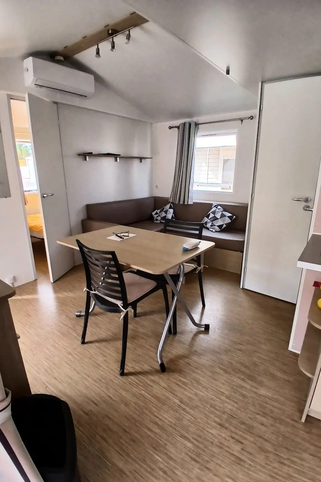 Résidence Mobilheim "Les Dunes" mit Blick auf das Wasser