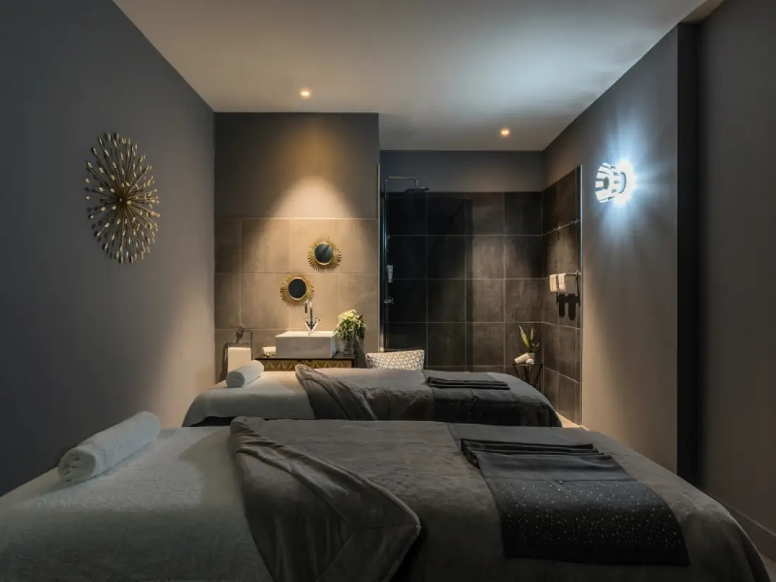 Hôtel du Roi & Spa5 étoiles★★★★★ by SOWELL COLLECTION