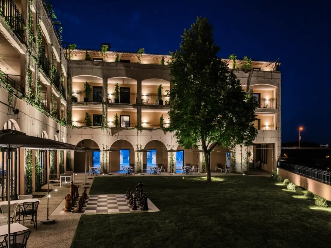 Hôtel du Roi & Spa5 étoiles★★★★★ by SOWELL COLLECTION