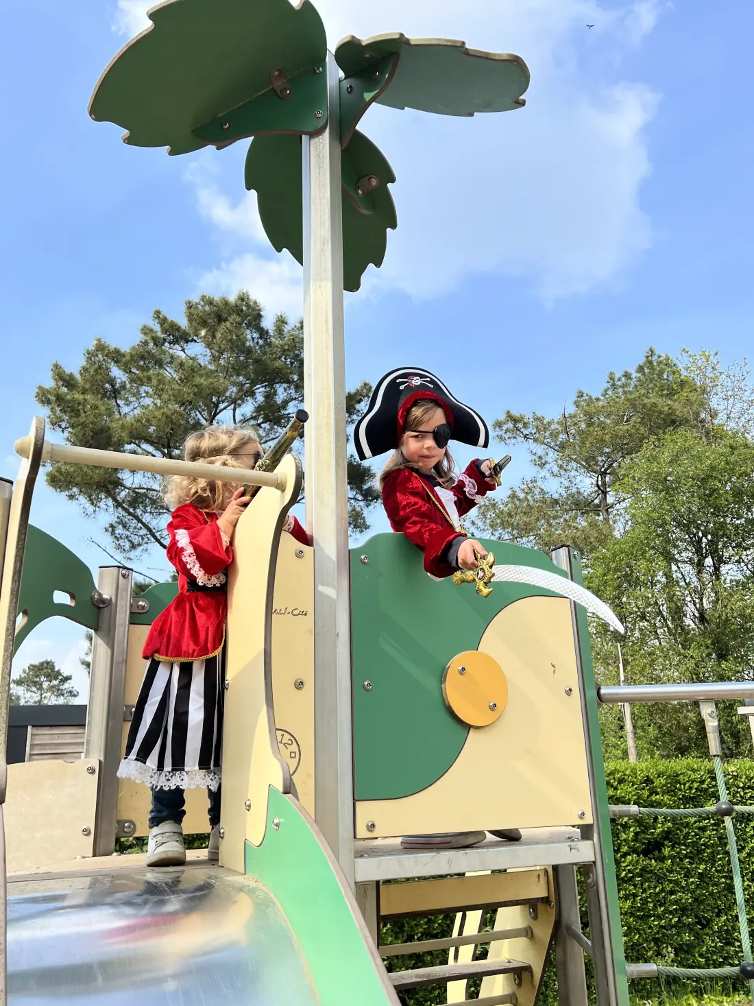 Les Pirates de Carnac 4 étoiles★★★★